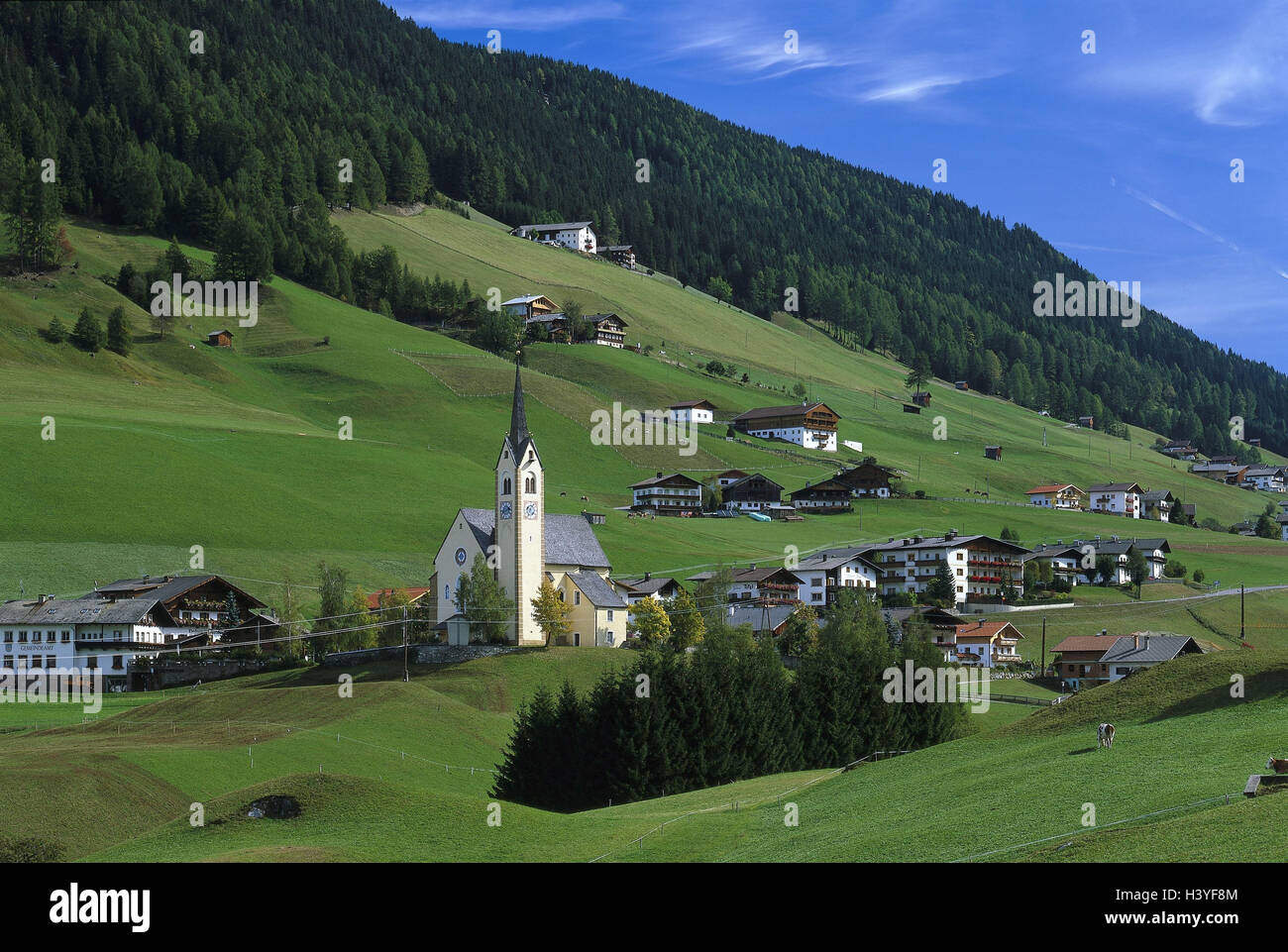 Austria, Osttirol, Gailtal, Kartitsch, local view, church, Europe, place, tourist resort, houses, parish church, summer, view Stock Photo