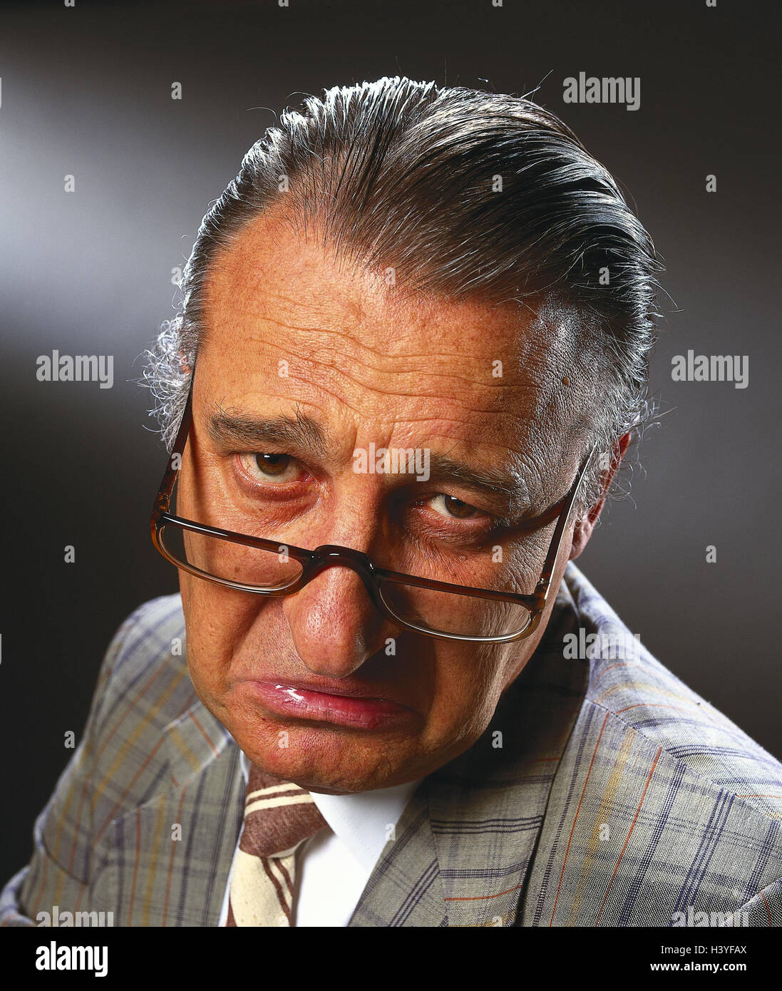 Facial miss hi-res stock photography and images - Alamy