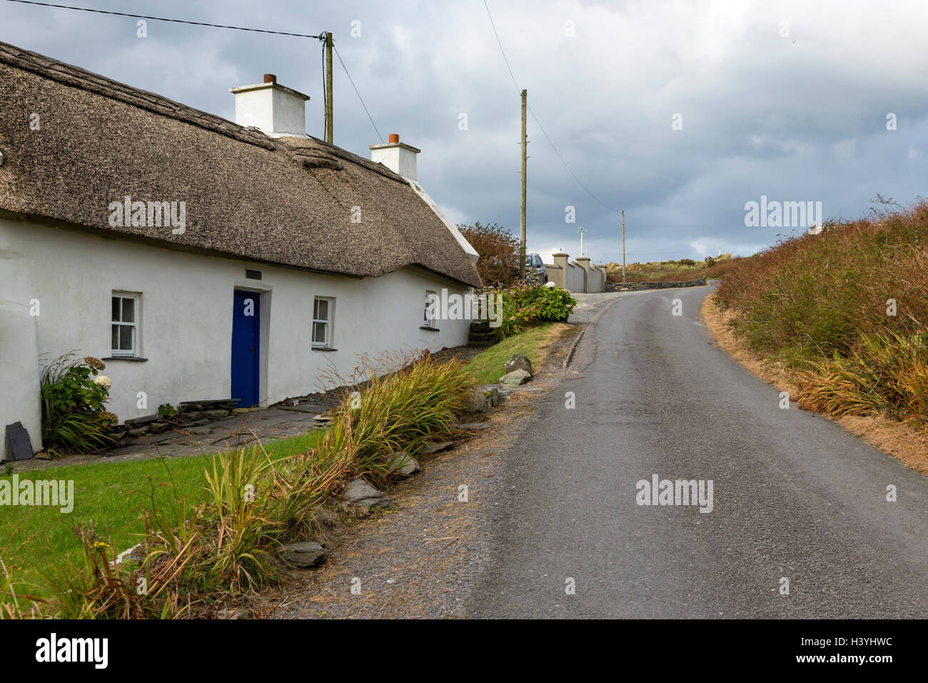 White thatch roof cottage, Knightstown, Valentia Island, County Kerry