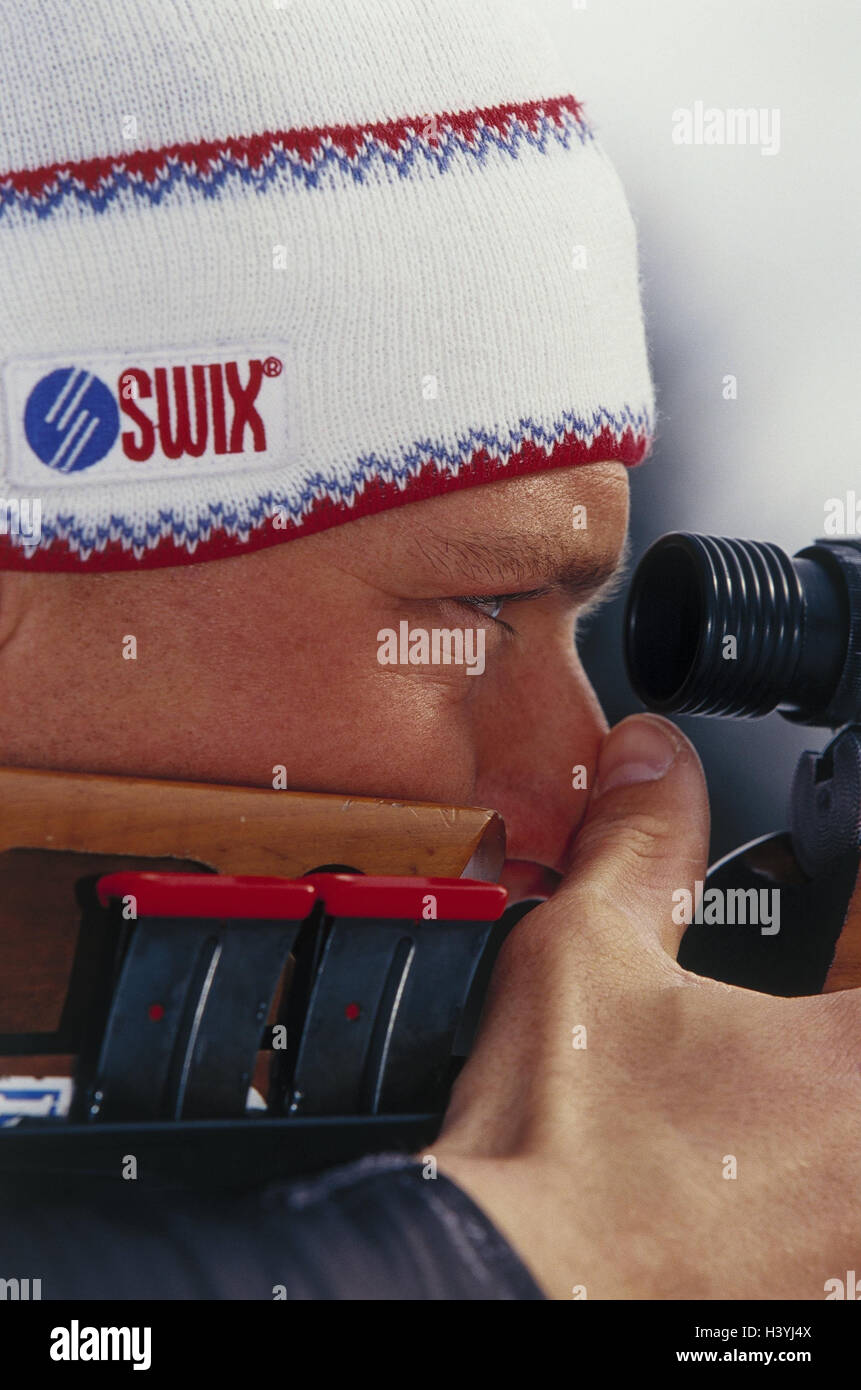 Biathlete, shoot, detail, biathlon, going crosscountry skiing, playing
