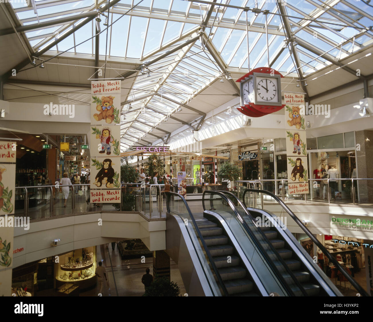 Germany Saarland Neunkirchen Saar Park Centre Purchasing Floor Stock Photo Alamy