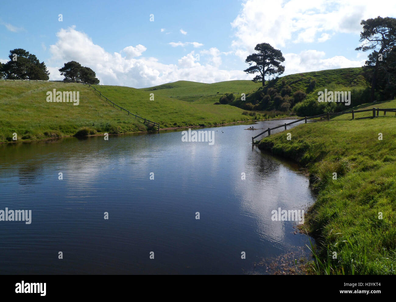 Countrysides Traditional Rivers River in the Countryside Stock Photo - Alamy