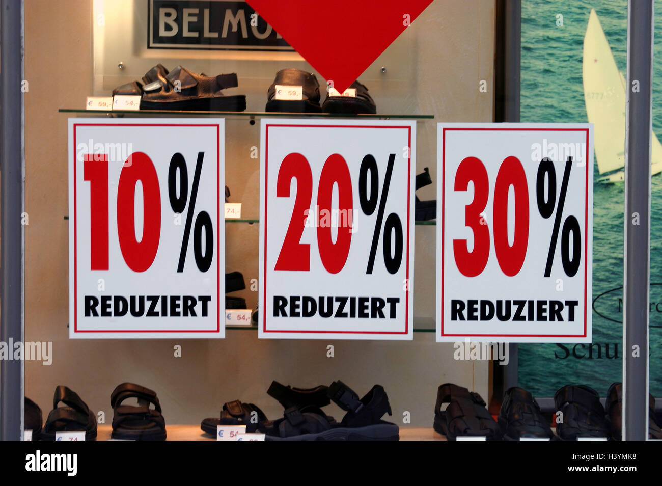 Shoe store, shop-window, signs, price 