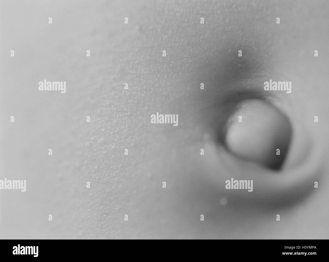 Child belly button not pregnant hires stock photography and images Alamy