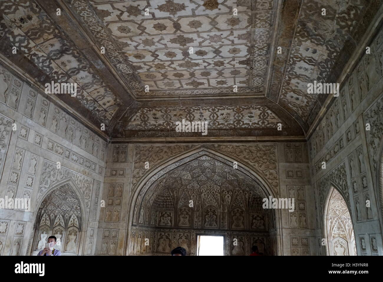 Views of the Agra Fort, the former imperial residence of the Mughal Dynasty, It was used to hold Shah Jahan under house arrest by his son Aurangzeb. Agra, India. Dated 21st Century Stock Photo