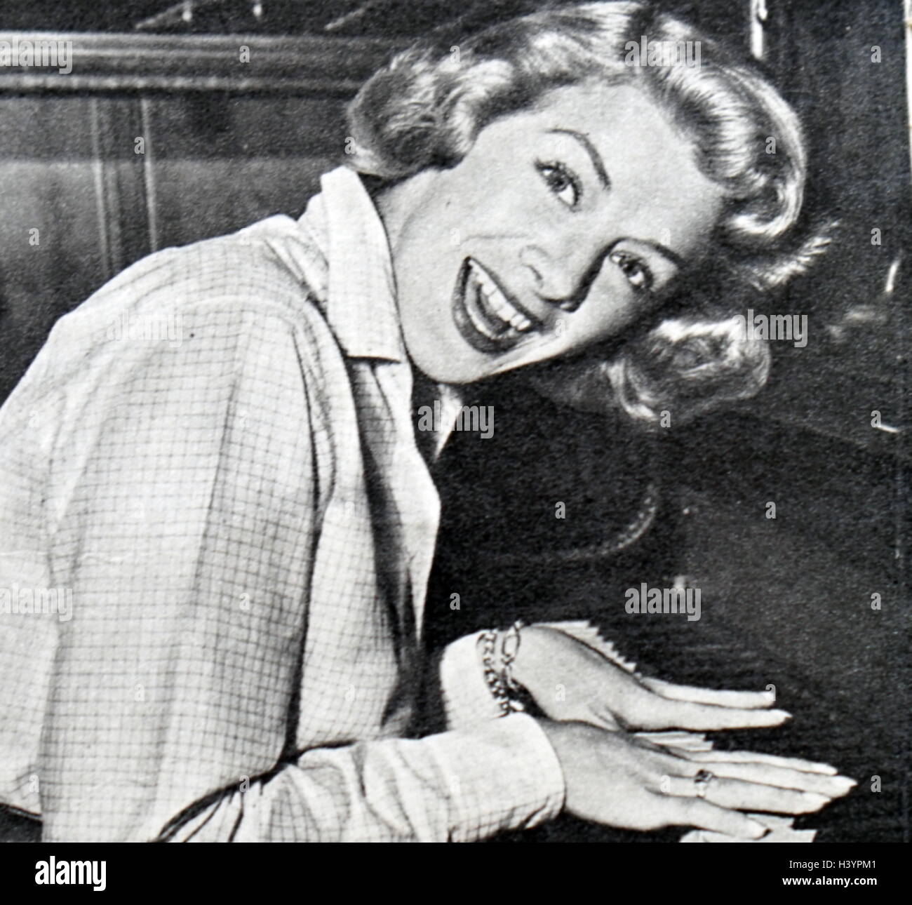 Photograph of Rosemary Clooney (1928-2002) an American popular music singer. Dated 20th Century Stock Photo