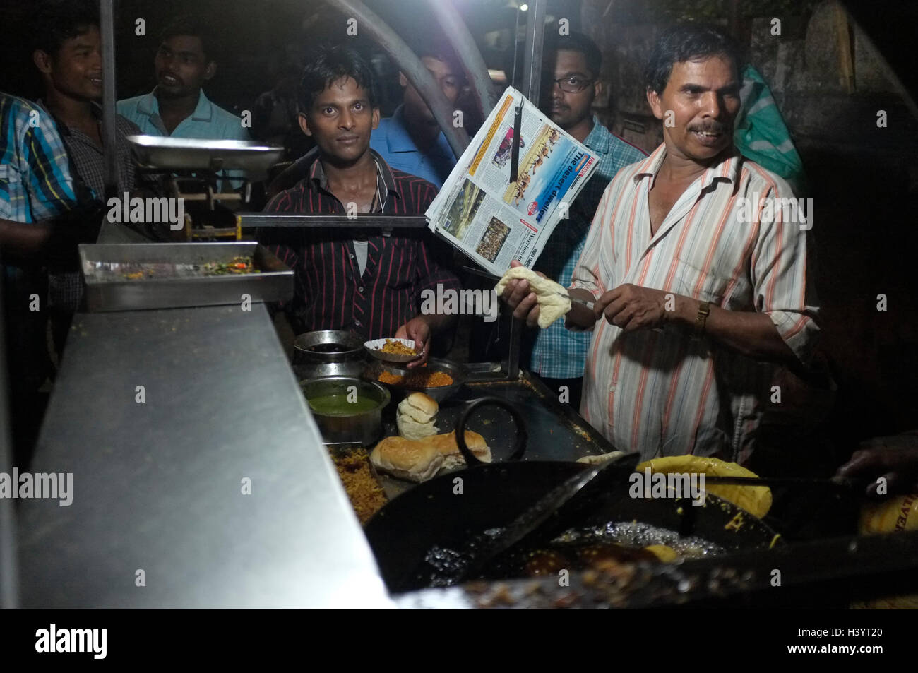 street food and street scenes in mumbai, Maharashtra, india Stock Photo