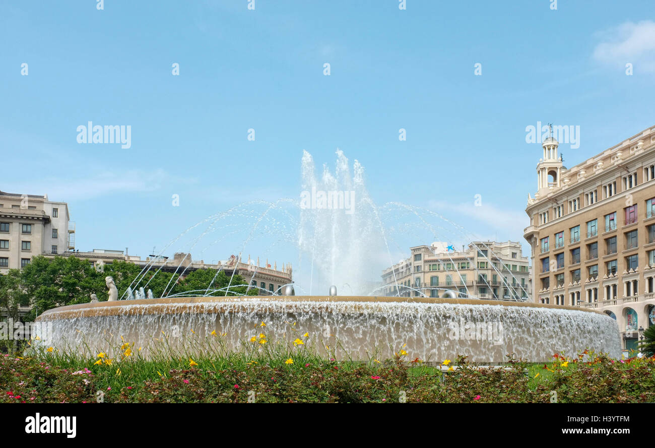 the fountain at plaça catalunya / plaza cataluña, barcelona Stock Photo