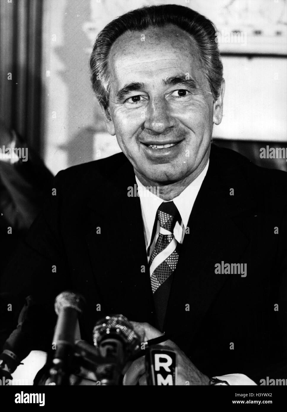 Photograph of Shimon Peres (1923-) Israeli politician, prime minister and president. Dated 20th Century Stock Photo