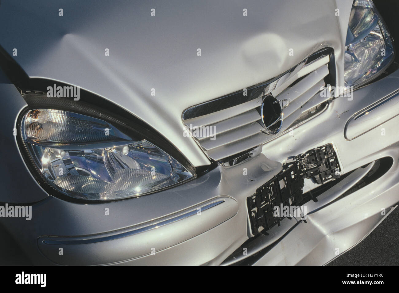 Mercedes A Class Damaged / 2017 Mercedes Benz A Class A160 Amg Line Black Damaged Salvage In