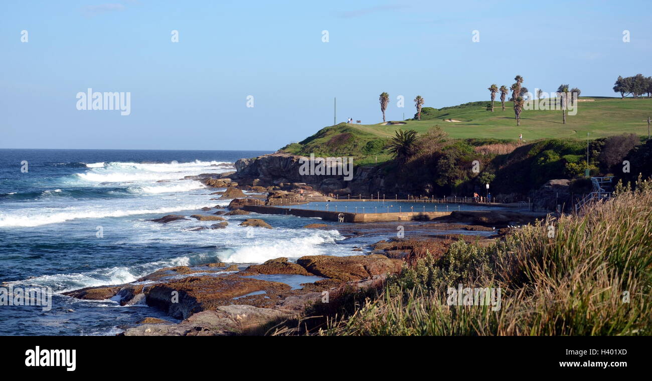 Outdoor swimming pool and golf course at Malabar beach (Sydney, NSW, Australia) Stock Photo