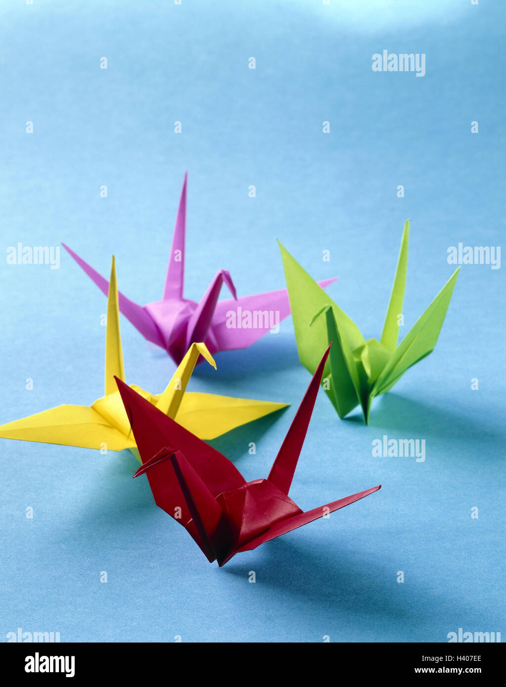 Origami, Japanese paper folding art, animals, birds, brightly, Japan, art, characters, mythical figures, four, colourfully, fold, folding art, skill, paper-folding art, handicraft, decoration, material recording, Still life Stock Photo - Alamy Origami, Japanese paper folding art, animals, birds, brightly, Japan, art, characters, mythical figures, four, colourfully, fold, folding art, skill, paper-folding art, handicraft, decoration, material recording, Still life Stock Photo - Alamy