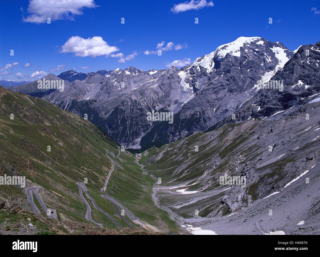 Italy South Tyrol Stilfserjoch Mountain Pass Traffic Europe