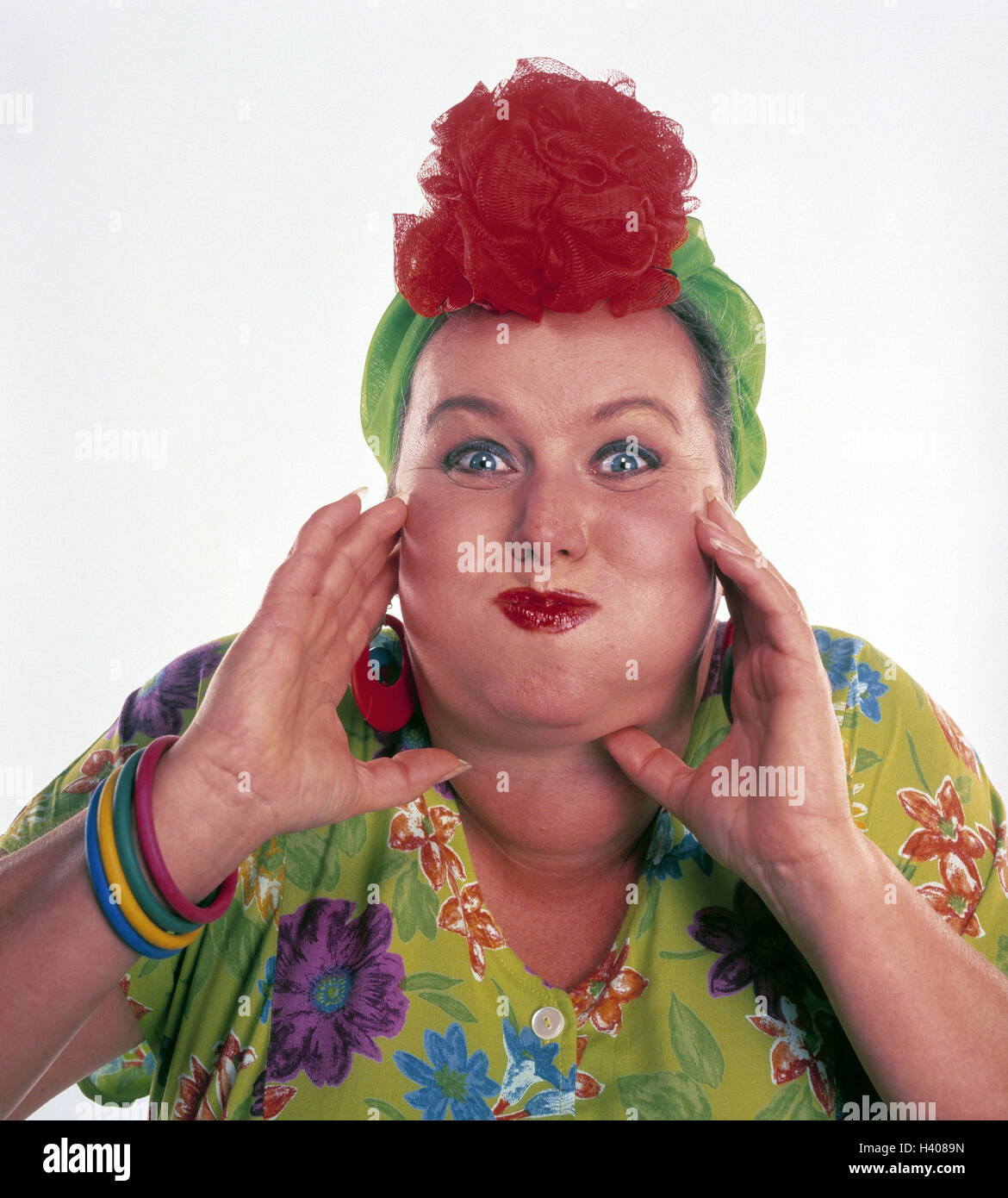 Woman, middle old person, thickly, headgear, clothes, brightly, chubby cheeks, gesture, portrait, Heavy Weights, inside, cut out, studio, housewife, earring bangle, costume jewellery, hair-band, hair ornament, summer dress, shrill, tastelessly, snort, chubby cheeks, near, Stock Photo