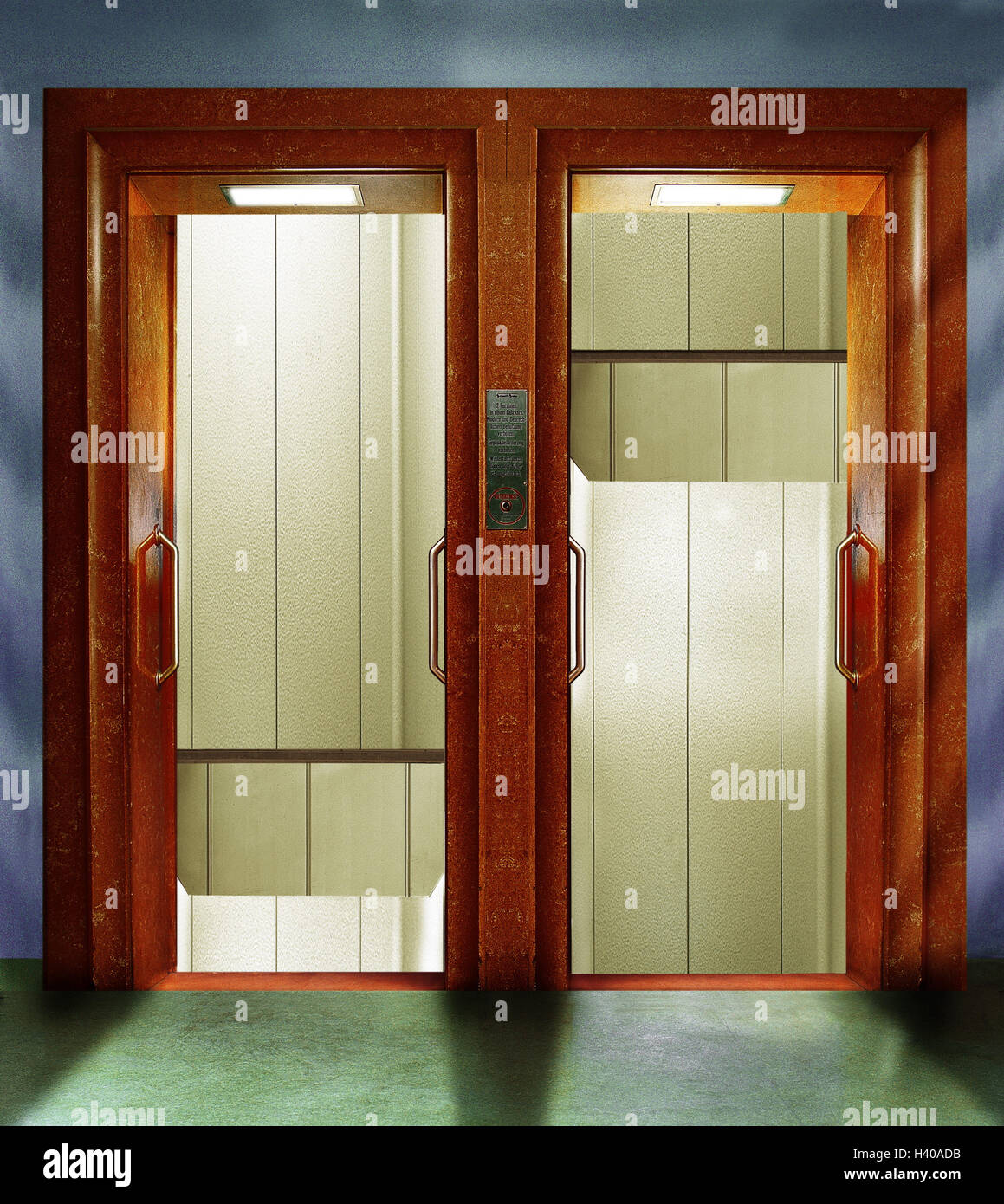 Paternoster lift hi-res stock photography and images - Alamy