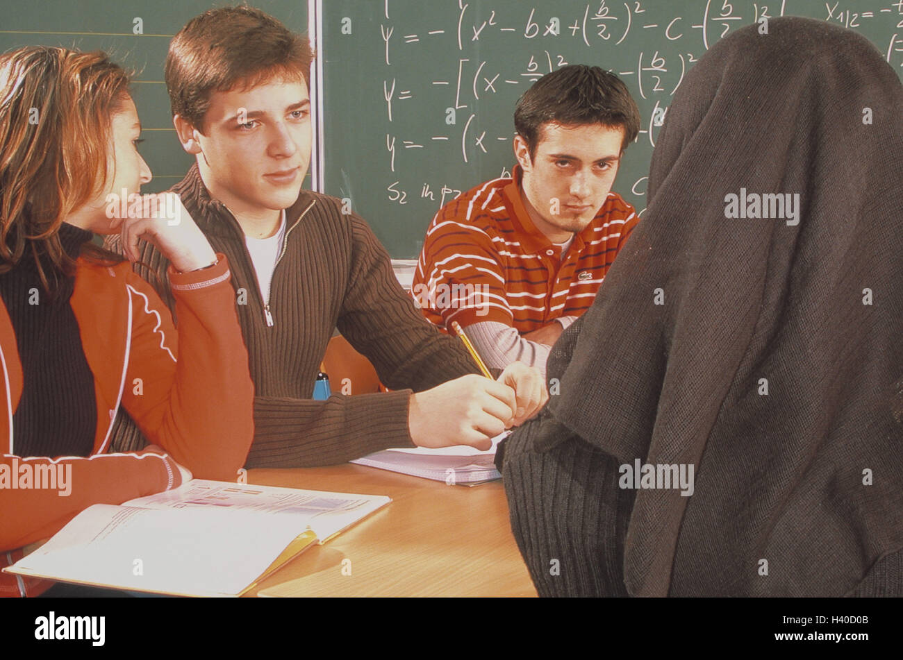 Classrooms, schoolgirl, headscarf, back view, school-friend, observation, contemptuous, school, schoolboy, schoolgirls, young persons, teenagers, 17 years, Ausländerin, outsider, loner, headgear, faith, religion, religiousness, nationality, differently, s Stock Photo