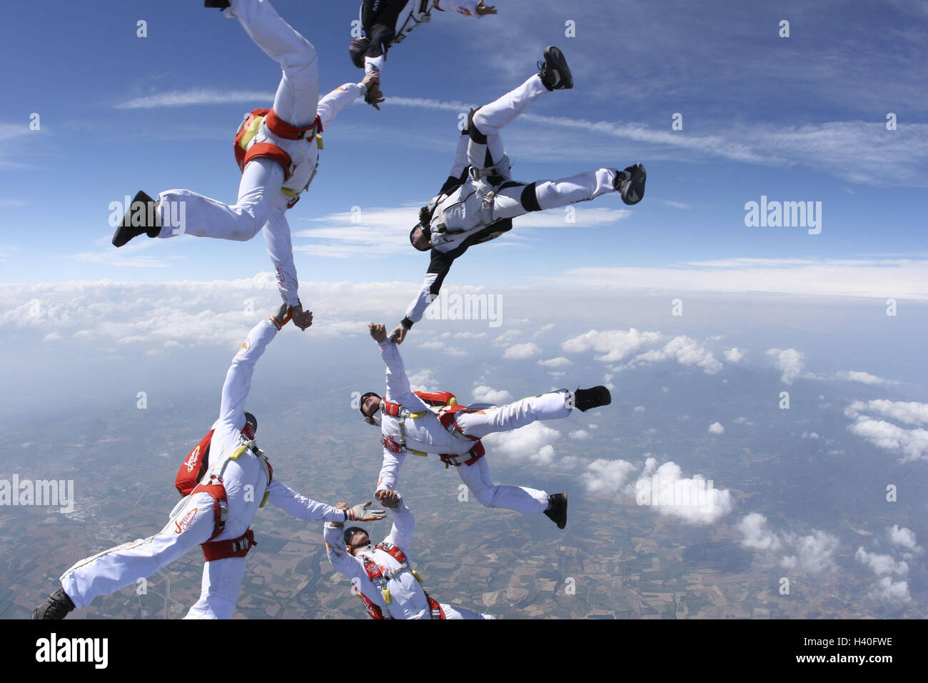 Skydiver, suitors case formation headlong, Hands hold, Parachutists, 6 ...