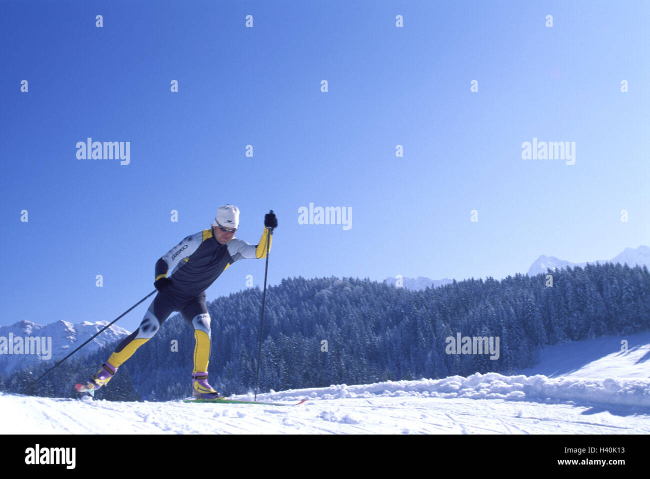 Going crosscountry skiing, skaters, motion Winter scenery, Crosscountry trail, Cross country
