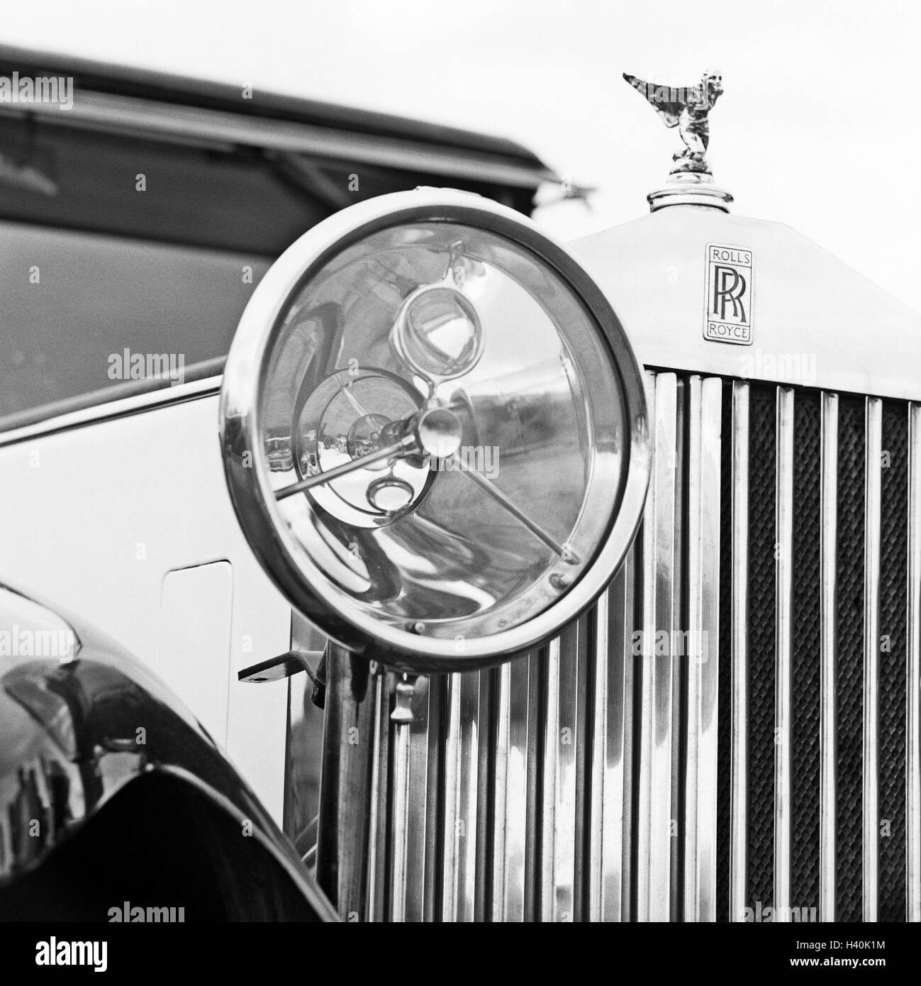 Car, Oldtimer, Rolls Royce, detail, headlights, radiator mascot, b/w Stock Photo