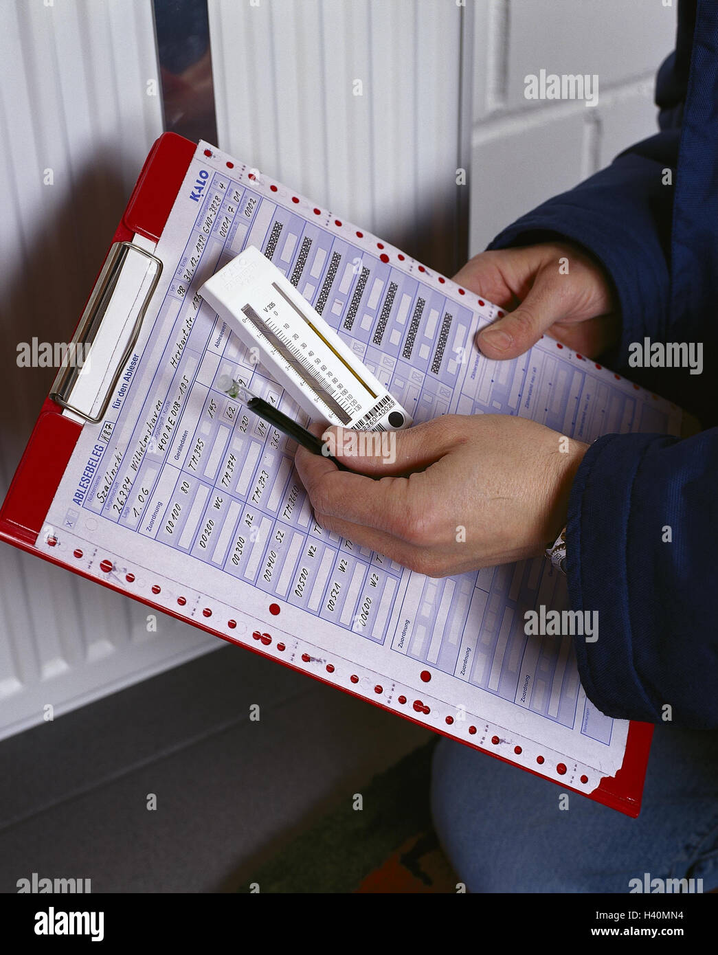 Form, heating expenses, consumption indicators, heat cost accounting