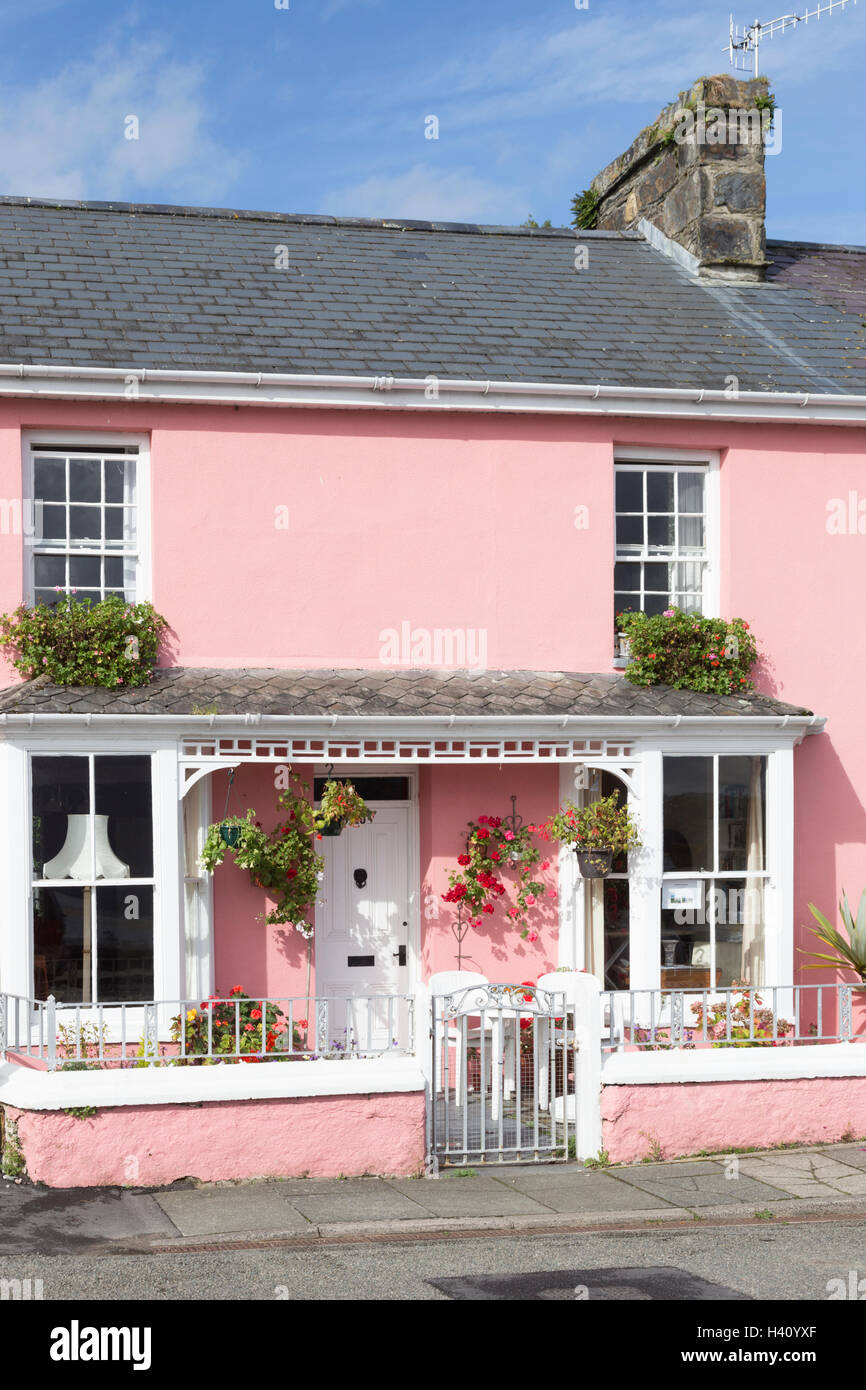 Attractive cottages in the small fishing village of BorthyGest, near