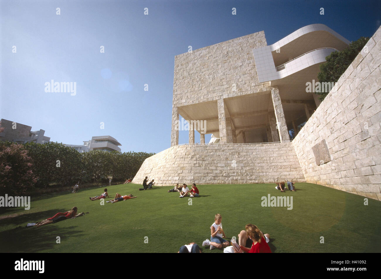 Architect, Richard Alan Meyer, culture, park, park, place of interest, summer builds in 1984 - in 1997, architecture the USA, California, Los Angeles, Getty Center, meadow, people, recreation America, town, Getty museum, building, structure, Stock Photo