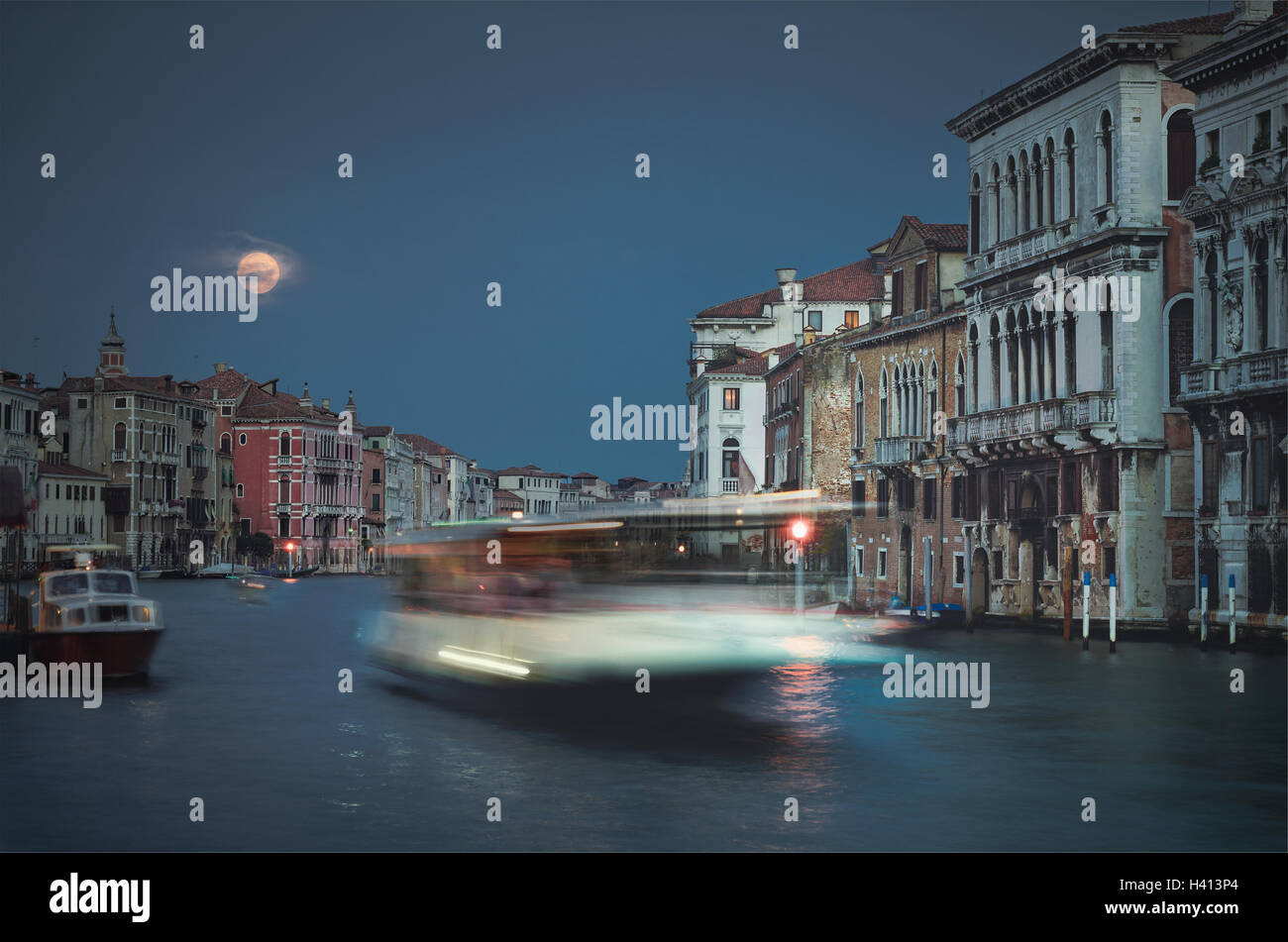 Blue canal boat hi-res stock photography and images - Alamy