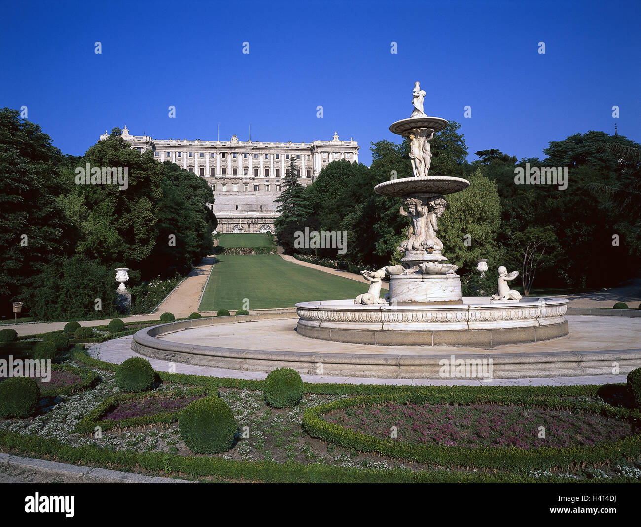 Spain, Madrid, Campo del Moro, Palacio Real, park, fountain, Europe, capital, town, palace