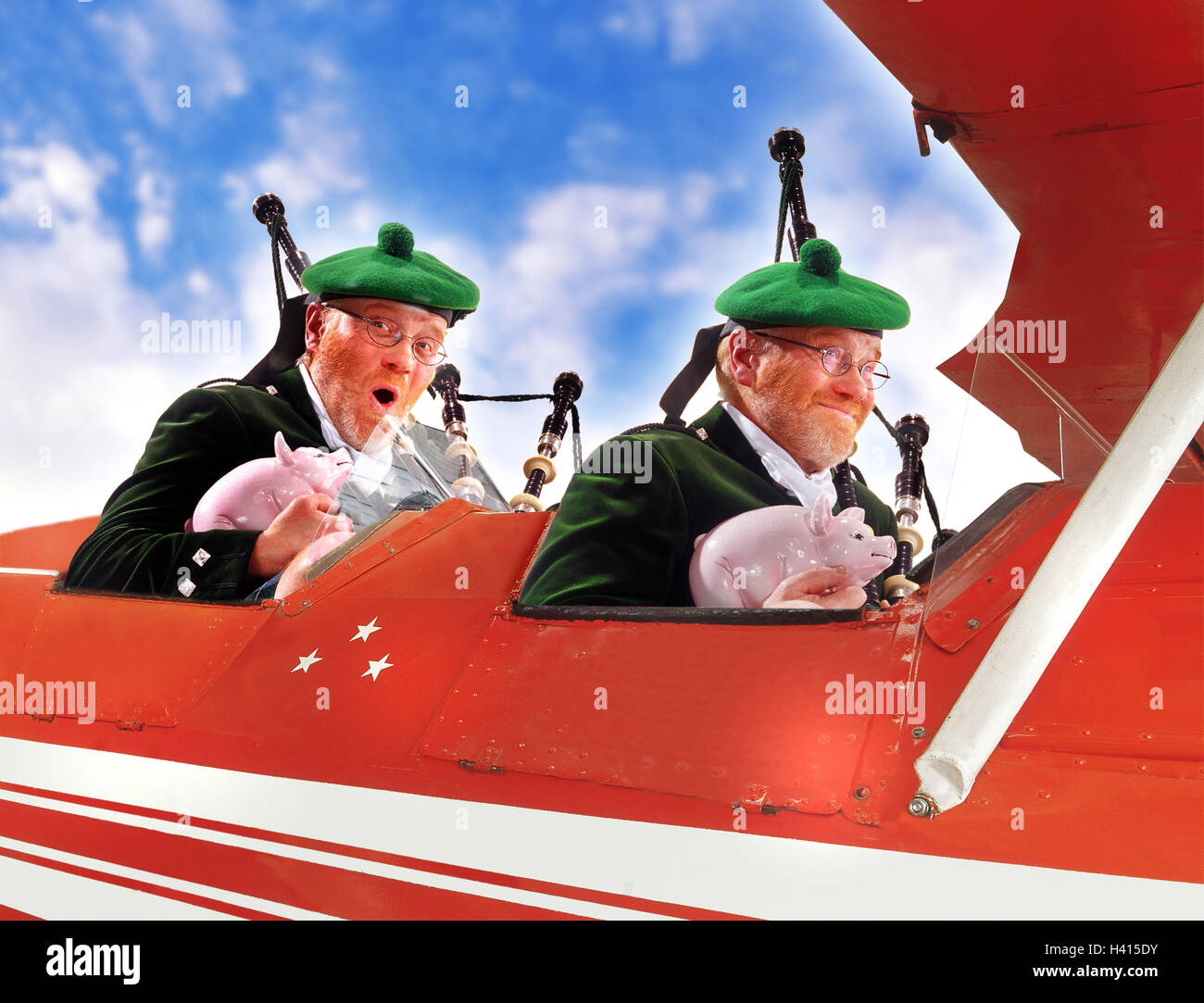 Scots, bagpipes, piggy banks, airplane, detail, concepts, Scotland, men, two, musical instrument, clothes, tradition, fly, travel, save locomotion, flight, journey by air, travel, icon, stinginess, thrift, stingy, for of a good price, studio, Stock Photo
