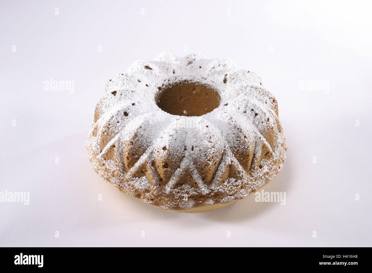 Ring cakes, icing sugar food, food, shoes, cakes, ring cake, birthday cake, sweet, cheek product