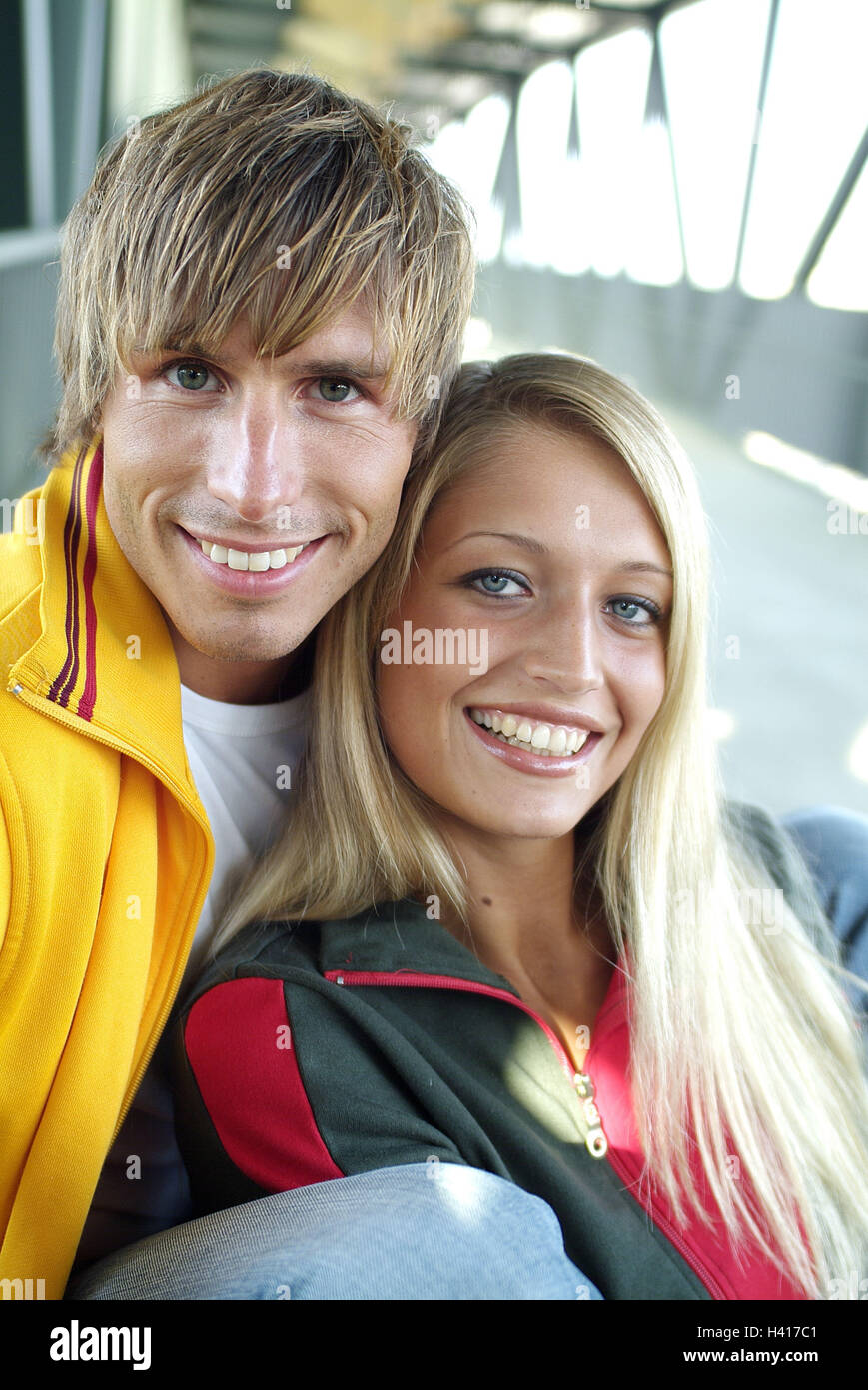 Couple, sit young, happy, together, half portrait, leisure time, friends, couples, blond, lean, respect, partnership, friendship, love, suture, touch, falls in love, happy, amuses, cheerfully, lighthearted, transmission, emotion, luck, affection, joy, joy Stock Photo