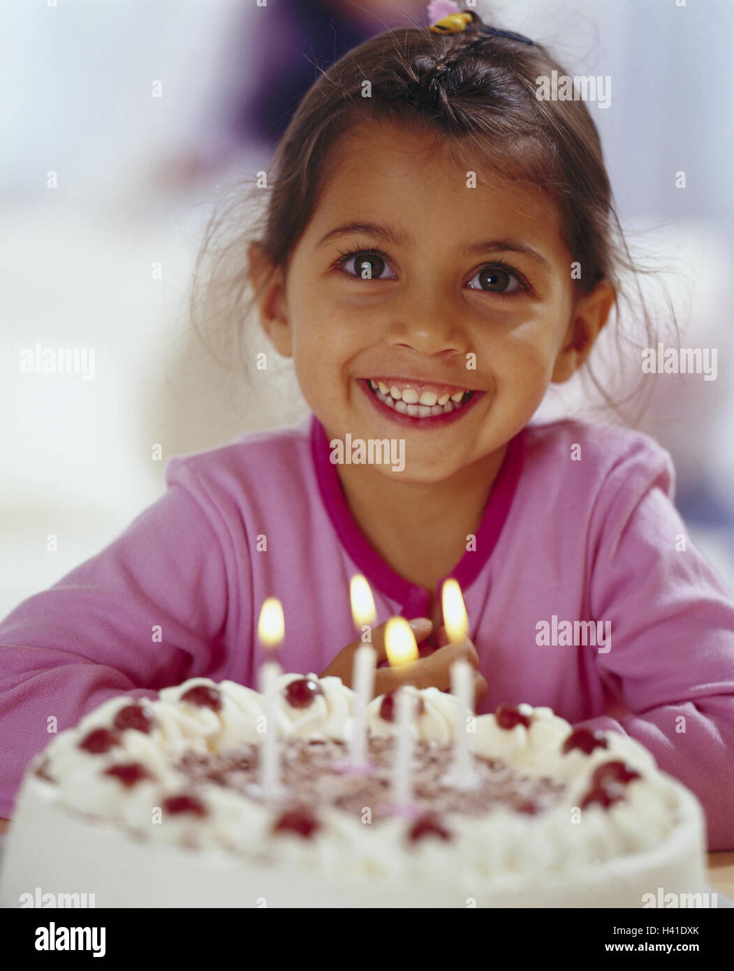 Girls Happy Birthday Cakes Portrait Inside At Home Child Birthday Boy Birthday Cake Cake Cream Gateau Birthday Cake Candles Cheerfulness Joy Happy Childhood Transmission Mood Positively Feast Birthday Feast Celebration