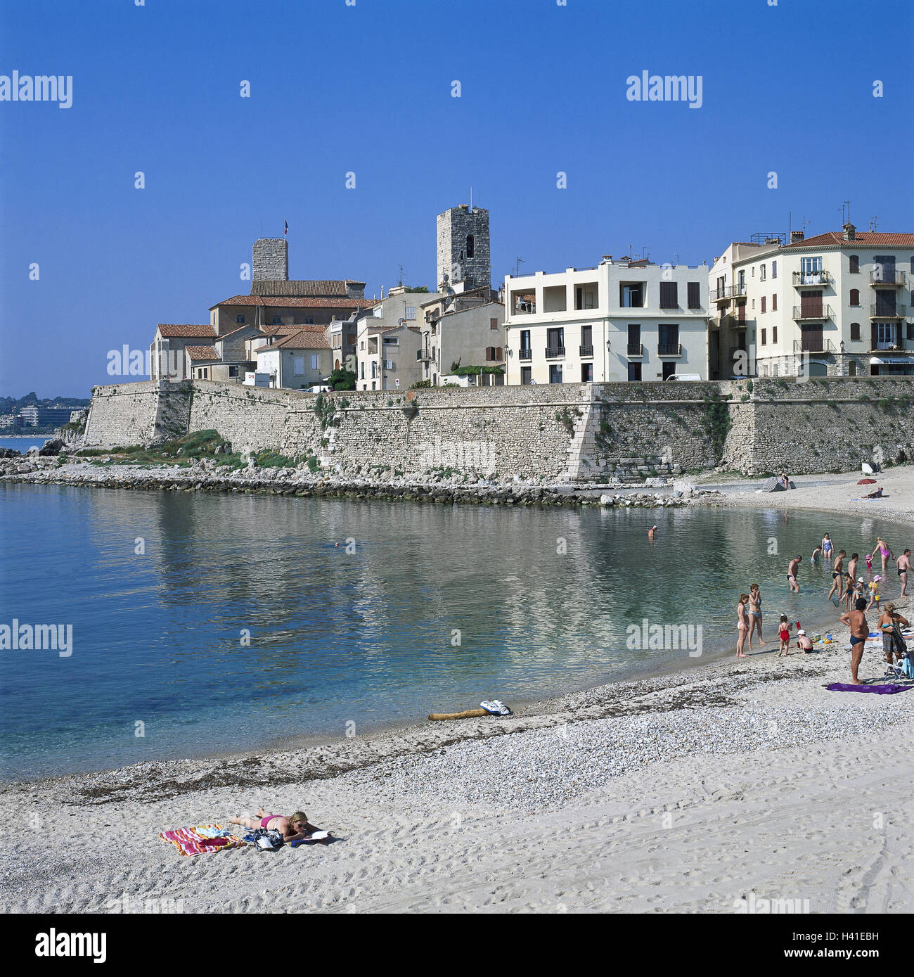 France, Riviera, Côte d'Azur, Baie the Anges, Antibes, town view, Old Town, beach, sea, Europe, France, coast, Département Alpes-Maritimes, Mediterranean coast, French Riviera, bay the angels, coast, coastal place, local view, fortress defensive wall, def Stock Photo