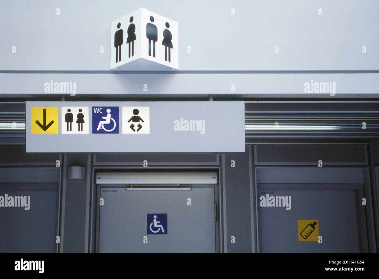 Compress room hi-res stock photography and images - Alamy