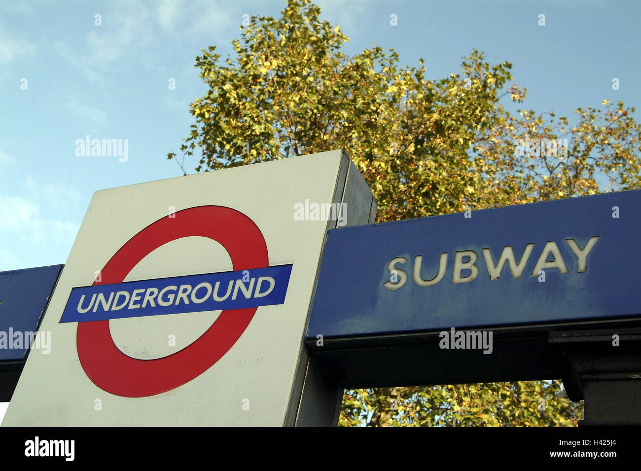 Great Britain, England, London, Subway, Charing Cross station, sign