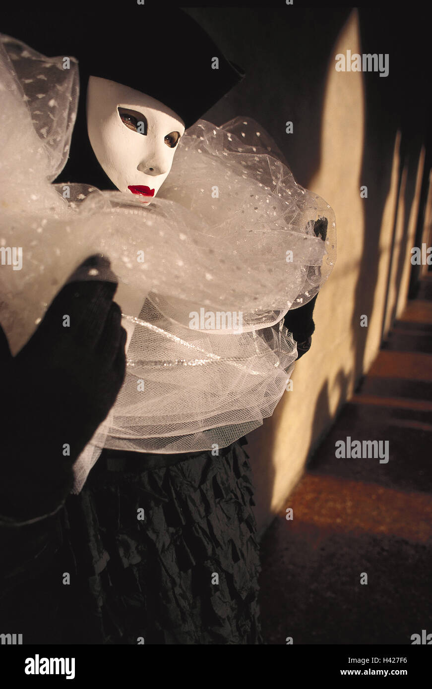 Carnival venice black white hi-res stock photography and images - Alamy