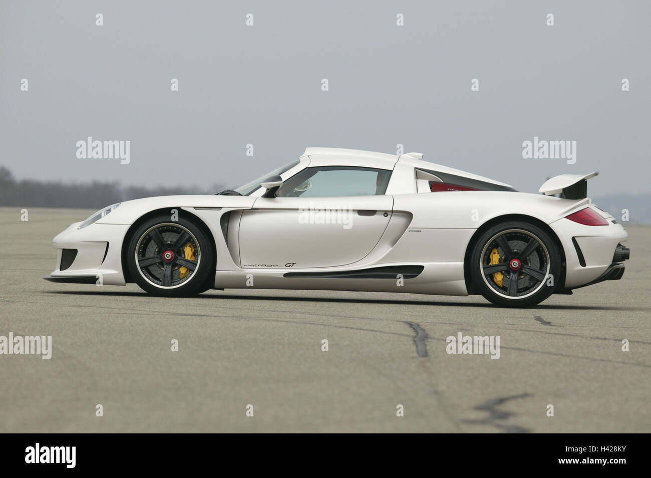 Gemballa Porsche 'Mirage GT', white, page on the left Stock Photo