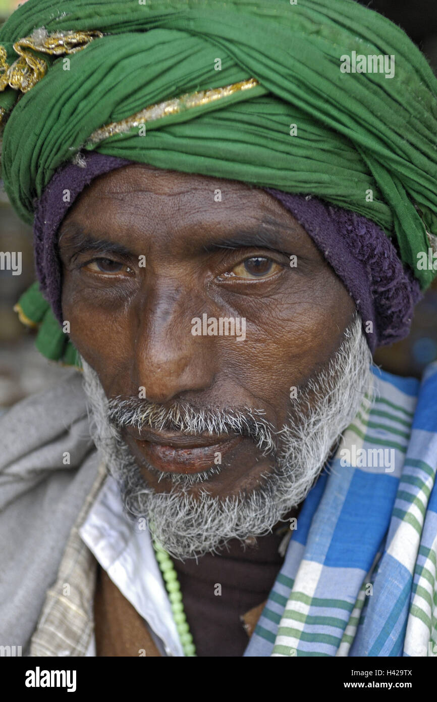 File:India - Delhi portrait of a man - 4780.jpg - Wikimedia Commons