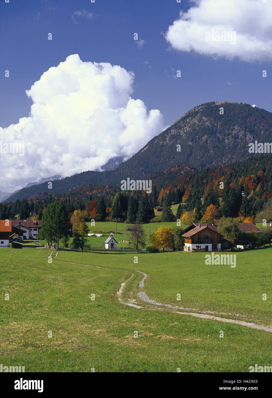 Germany, Bavaria, Gerold, meadows, country lane, farmhouses, Europe, South Germany, Upper Bavaria, Werdenfels, scenery, trees, wood, discoloration, autumn staining, autumn, season, heaven, clouds, mountains, houses, architecture, scenery, Idyll, Stock Photo