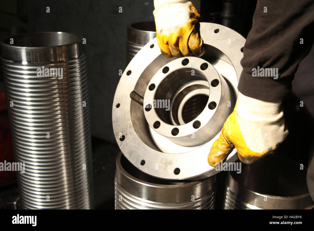 Cylinder workman hi-res stock photography and images - Alamy