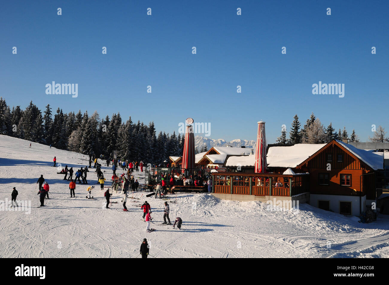 Austria, Salzburg country, Flachau, ski runway, ski hut, skier, Stock Photo