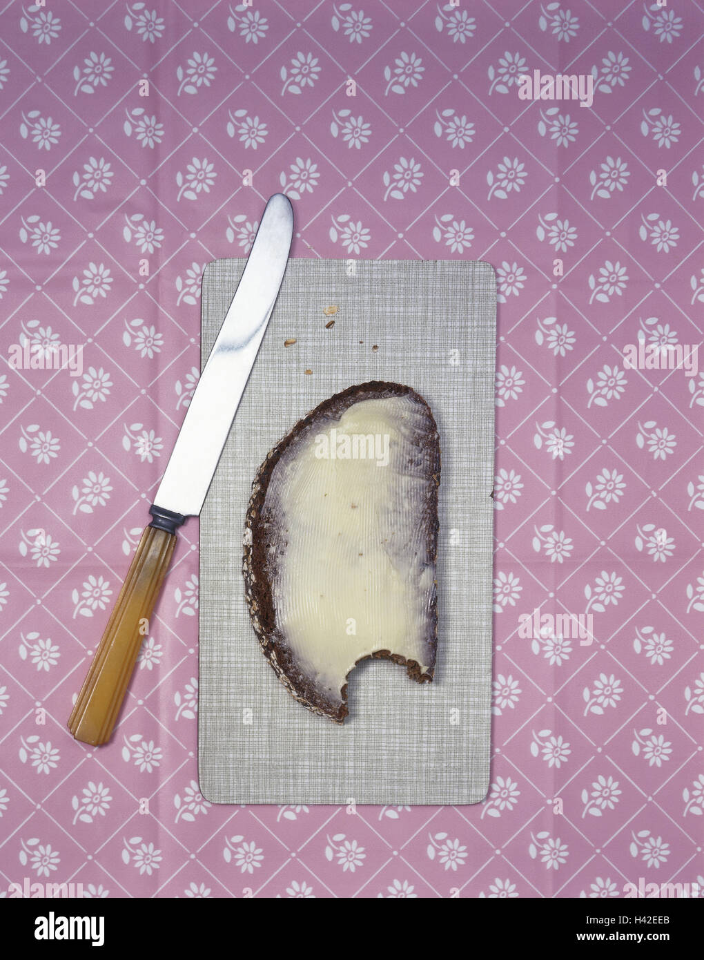 Cutting edge springboard, bread and butter, bitten into, knife, food