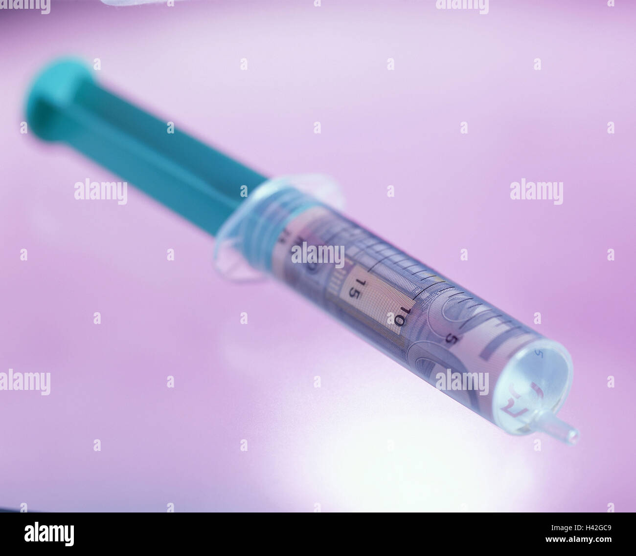 Syringe, banknote, icon, 'injection capital' conception, disposable syringe, bank note, euro banknote, euro, compulsory medical insurance, insurance, legally, health reform, compulsory insurance, additional payment, expenses, money, fees, fee, medicine, d Stock Photo