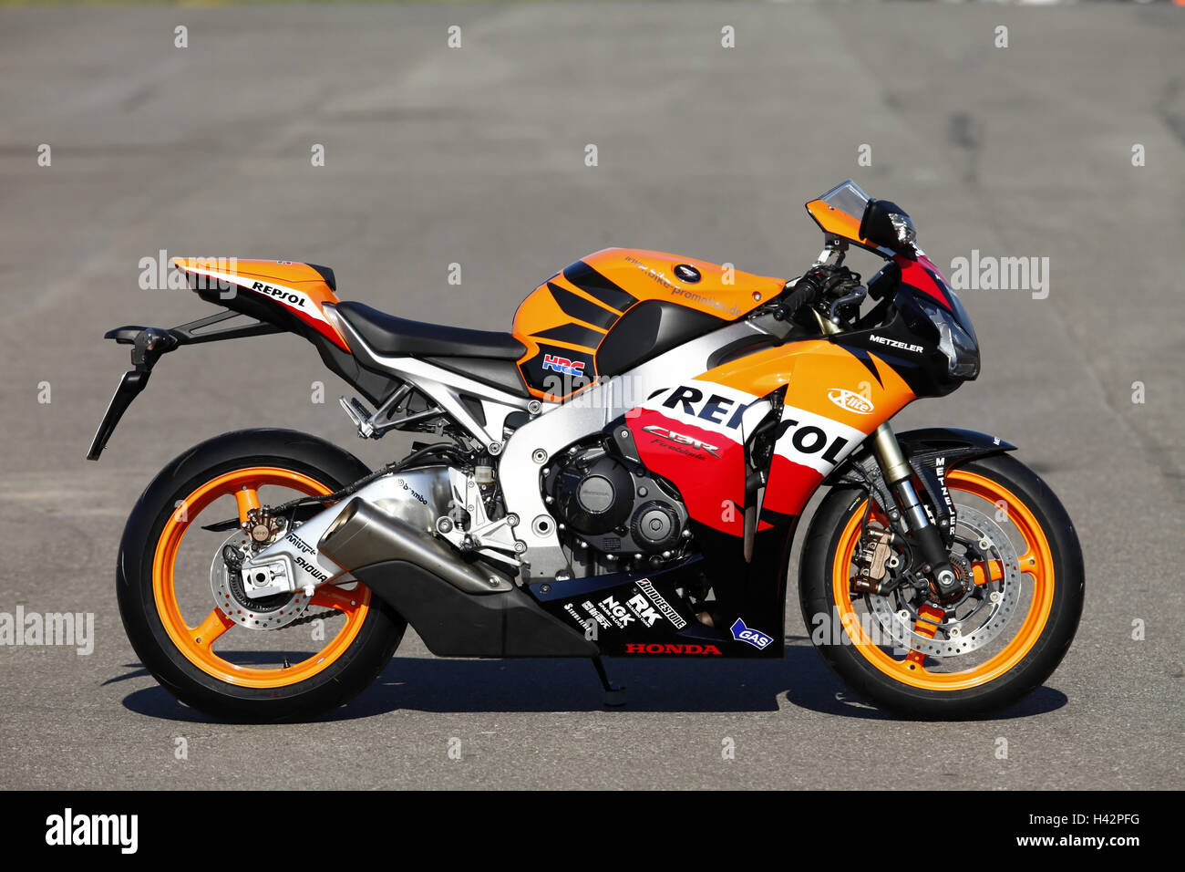 Honda cbr 1000 hi-res stock photography and images - Alamy