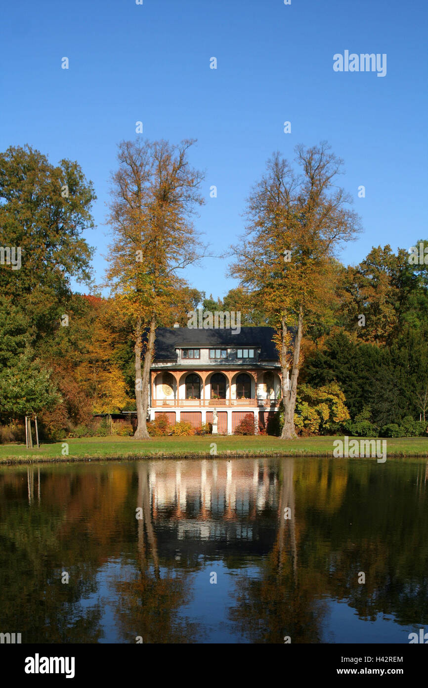 Germany, Bremen, civil park, Meiereisee, shore, Meierei villa, wood