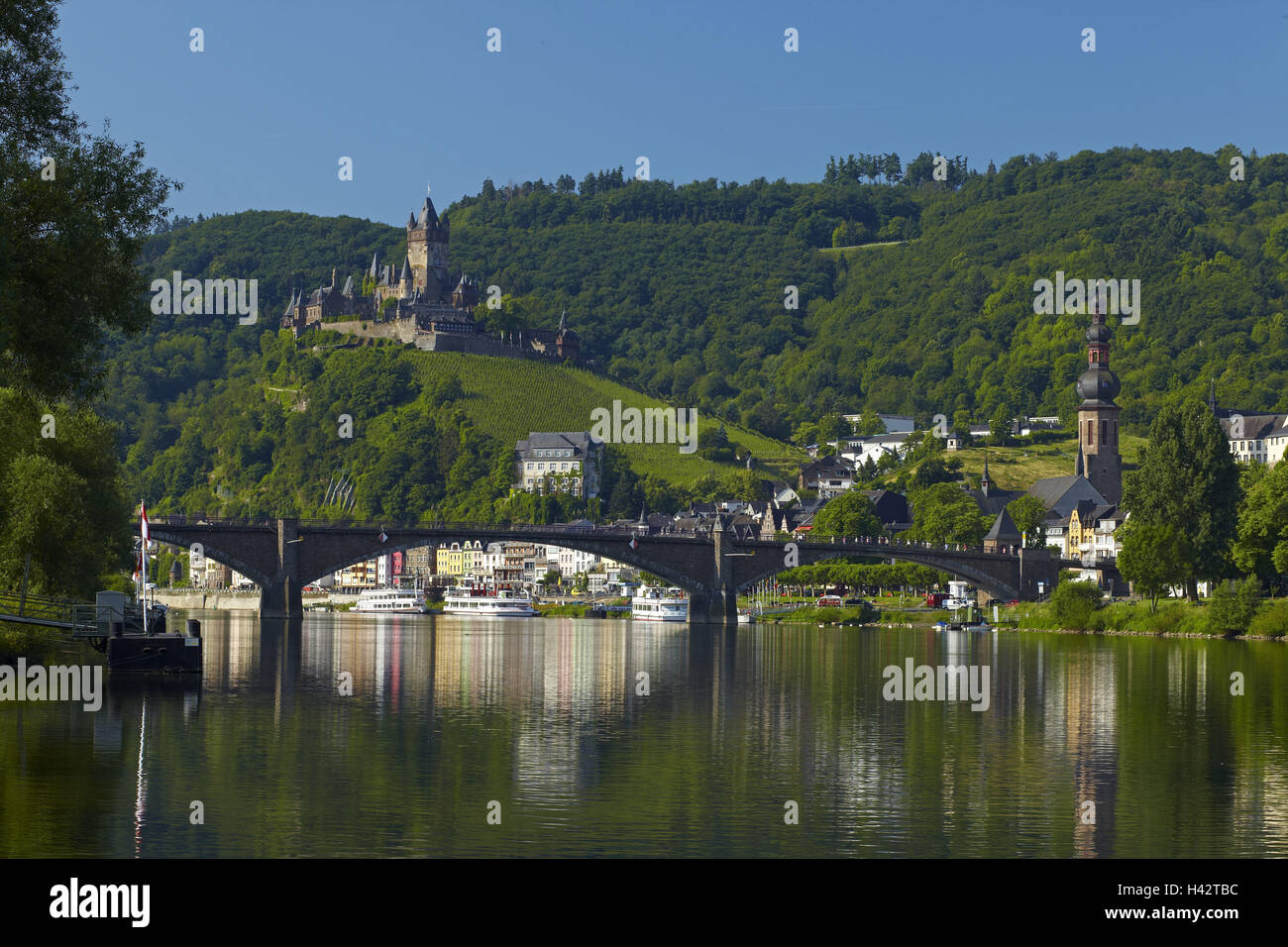 Cochem castle bridge river hi-res stock photography and images - Alamy