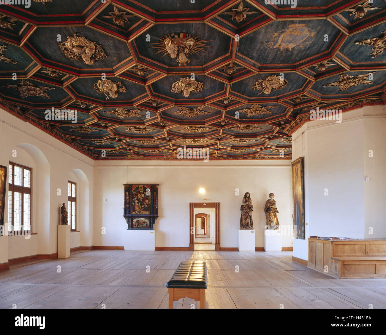 Germany, Bavaria, east Allgäu, to feet, high castle, knight's hall, coffered ceiling, Europe, Allgäu, Swabian, town, structure, architecture, builds in 1486 - in 1505, now state picture gallery, museum, inside, interior shot, interior design, ceiling, cap Stock Photo