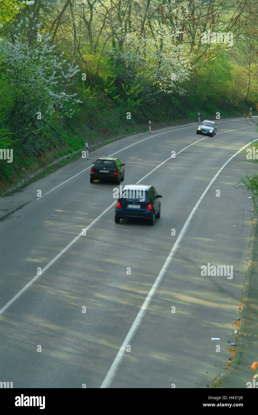 Two way traffic road hi res stock photography and images alamy