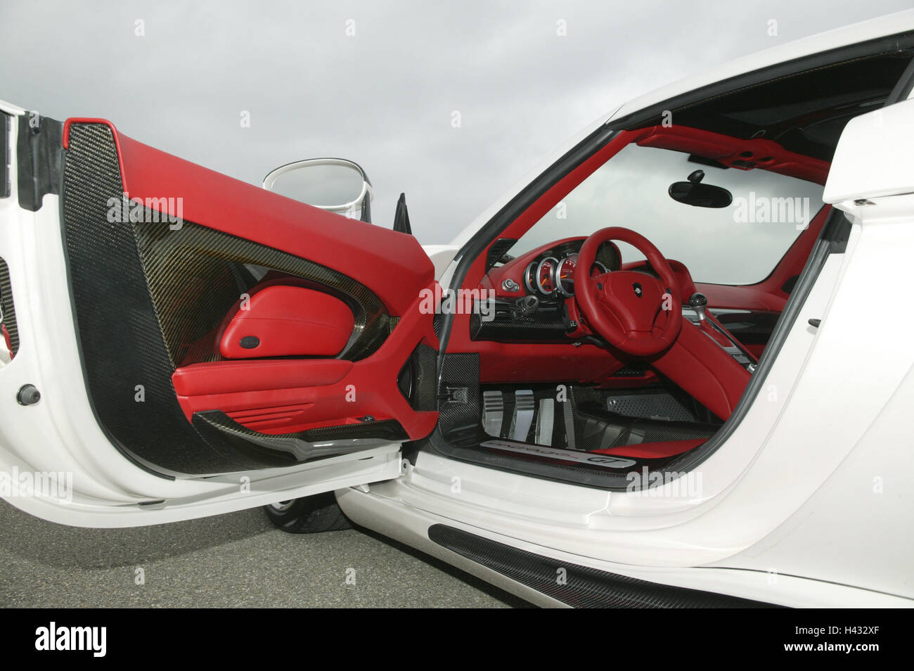 Gemballa Porsche 'Mirage GT', white, driver's door, opened, insight Stock Photo
