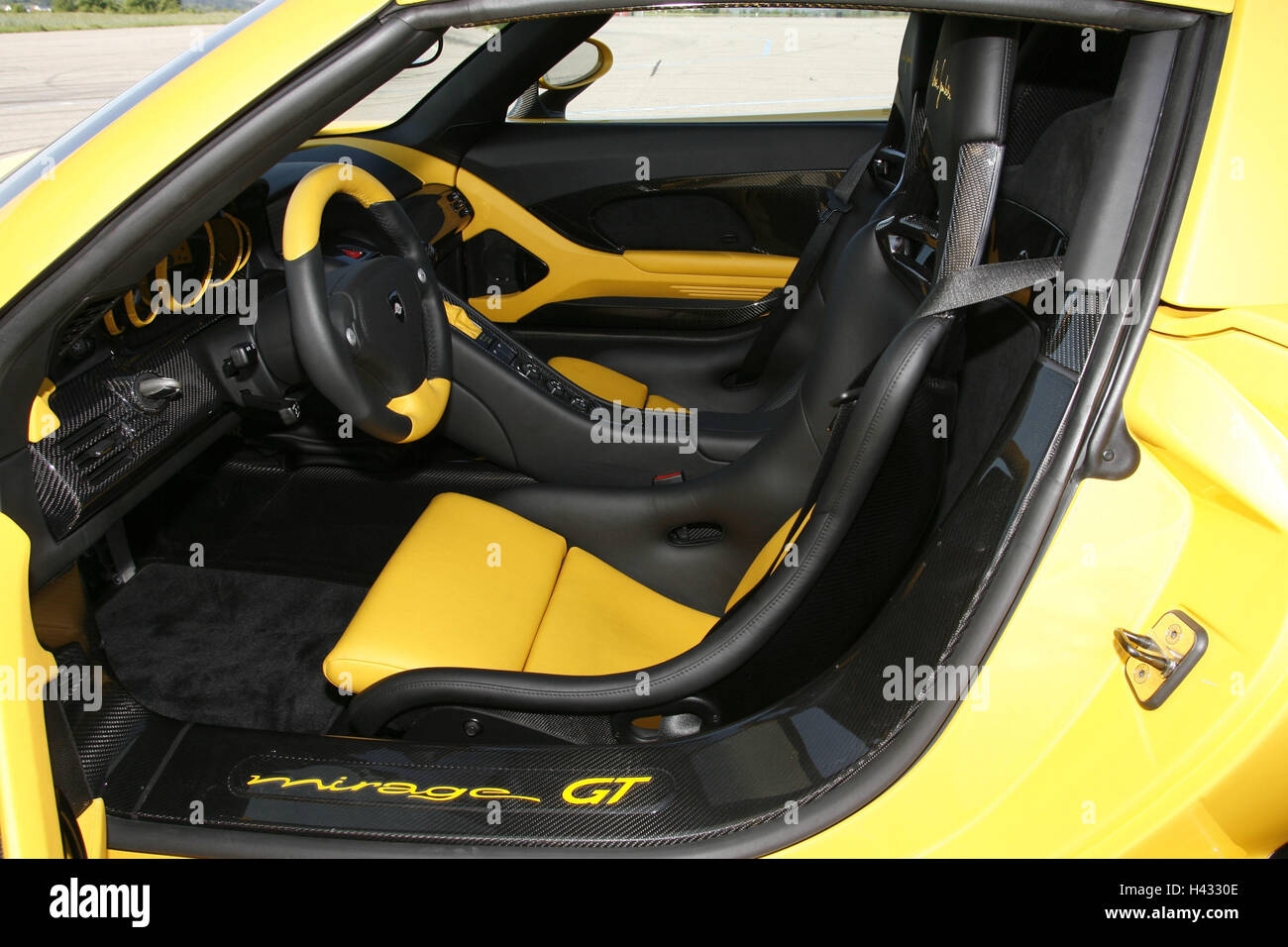 Of Gemballa' Mirage GT', Porsche, yellow, outside, cockpit, interior Stock Photo